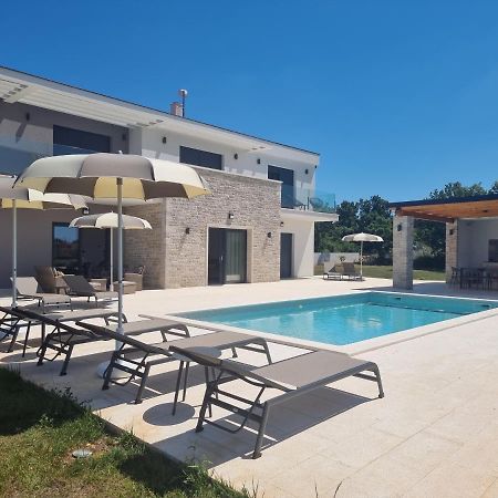 Luxury Villa Serena 2022 - With Heated Pool Cukrici Eksteriør billede